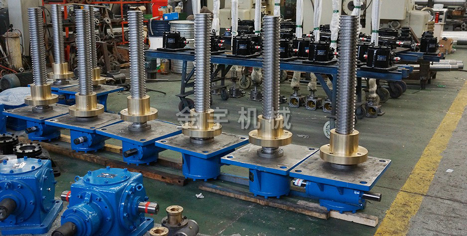 滾珠絲杆(gǎn)升降機